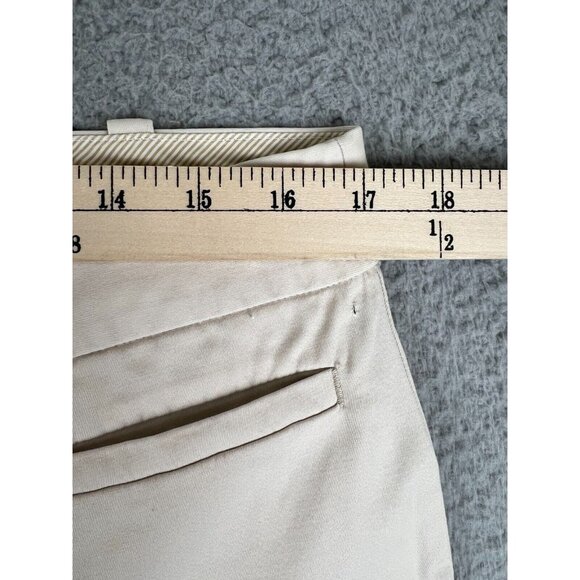 Talbots The Perfect Crop Curvy Fit Cream Pants 12p Capri Pockets Chino Stretch - Picture 8 of 11